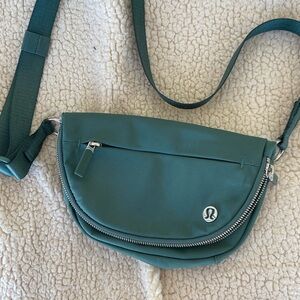 Lululemon All Night Festival Bag Micro 2L